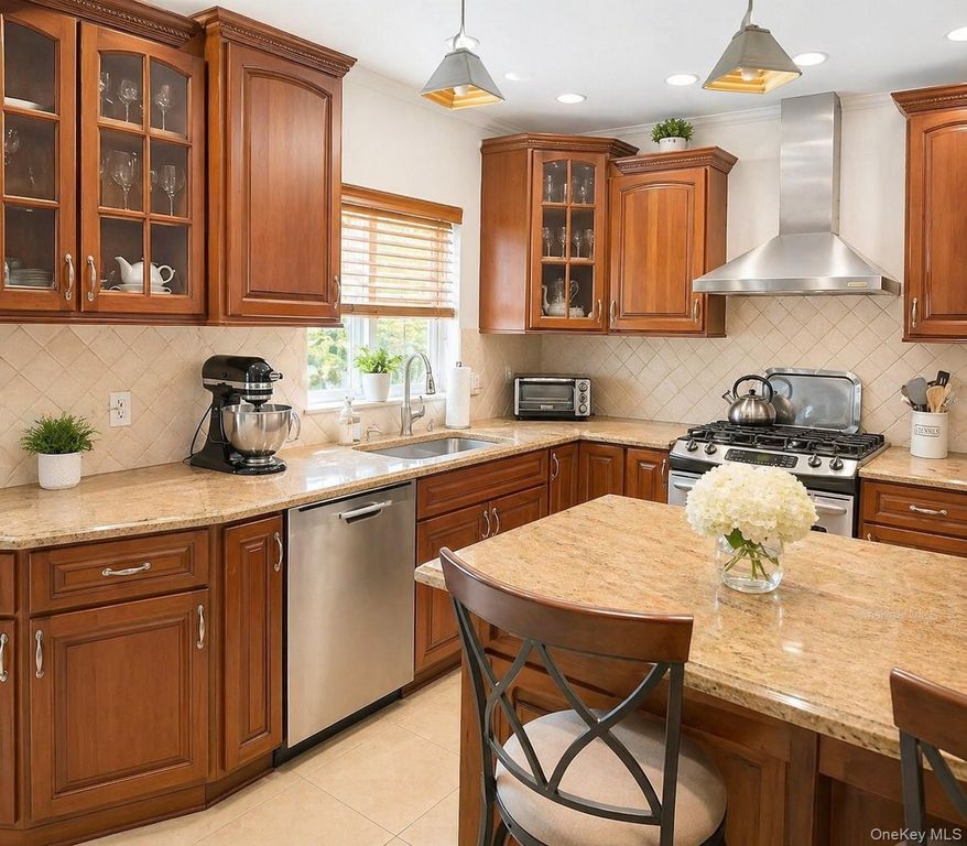 3224 Lafayette Avenue, Bronx, NY 10465
