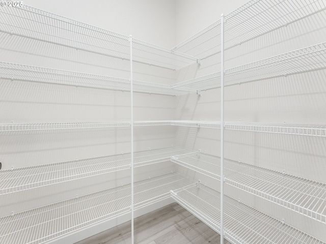 1865 Ne CURRIN CREEK Dr, Estacada, OR 97023