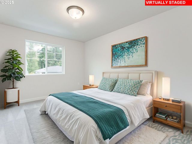 1865 Ne CURRIN CREEK Dr, Estacada, OR 97023