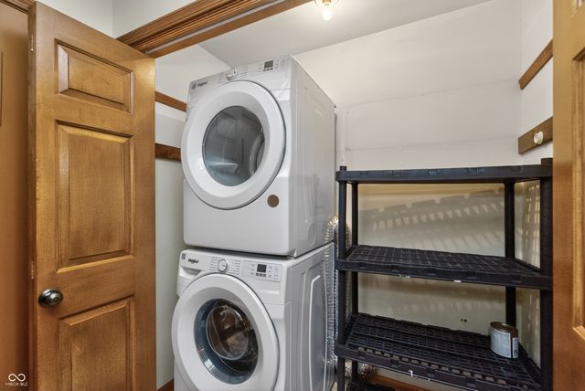 3641 Woodglen Way, Anderson, IN 46011