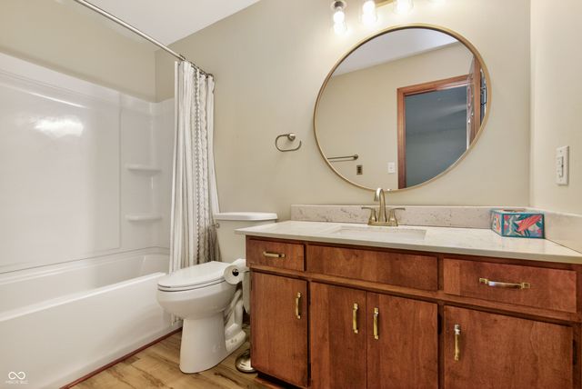 3641 Woodglen Way, Anderson, IN 46011