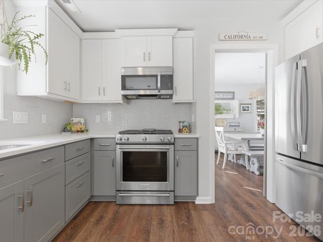 9804 Park Springs Court, Charlotte, NC 28210