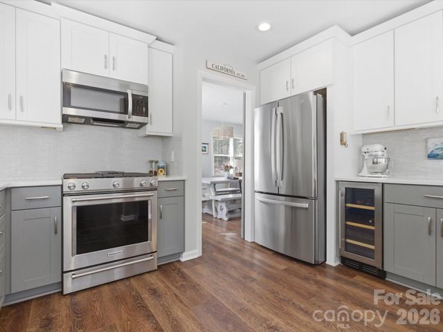 9804 Park Springs Court, Charlotte, NC 28210