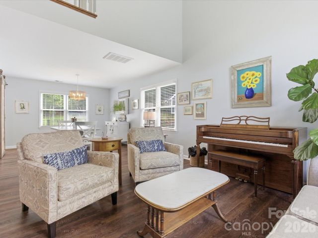 9804 Park Springs Court, Charlotte, NC 28210