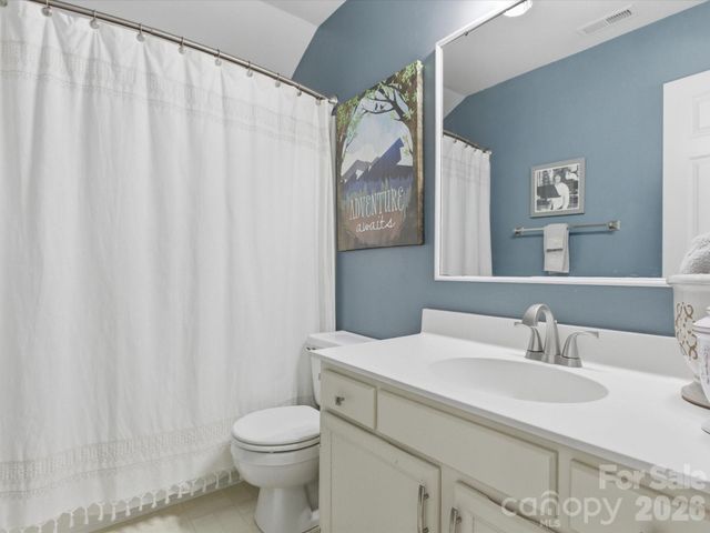 9804 Park Springs Court, Charlotte, NC 28210
