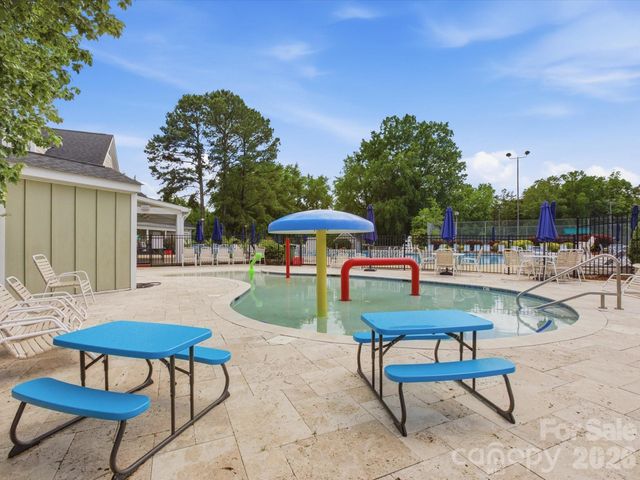 9804 Park Springs Court, Charlotte, NC 28210