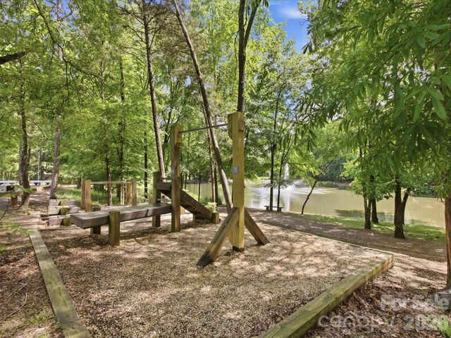9804 Park Springs Court, Charlotte, NC 28210
