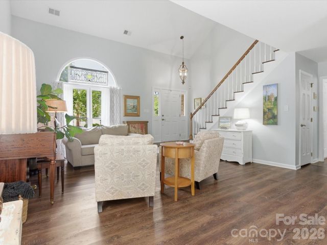 9804 Park Springs Court, Charlotte, NC 28210