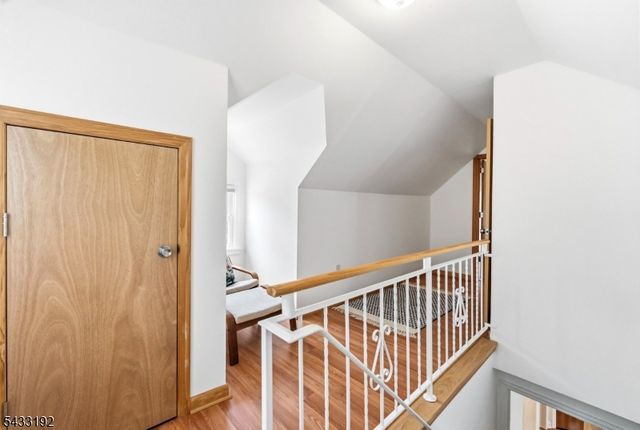 128 Livingston Rd, Linden City, NJ 07036