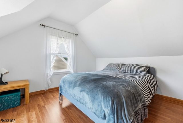 128 Livingston Rd, Linden City, NJ 07036