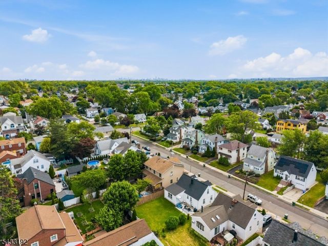 128 Livingston Rd, Linden City, NJ 07036