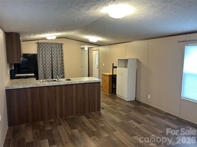 105 Old Yorkville Road, Blacksburg, SC 29702