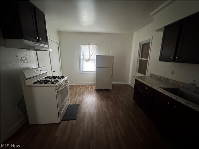 3062 E 67th Street, Cleveland, OH 44127