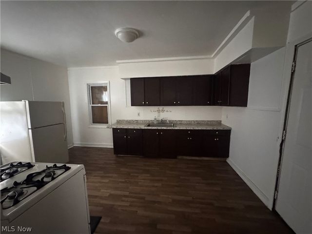 3062 E 67th Street, Cleveland, OH 44127
