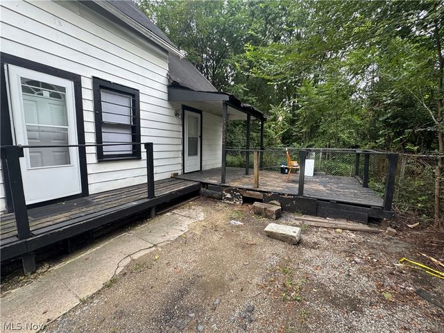 3062 E 67th Street, Cleveland, OH 44127