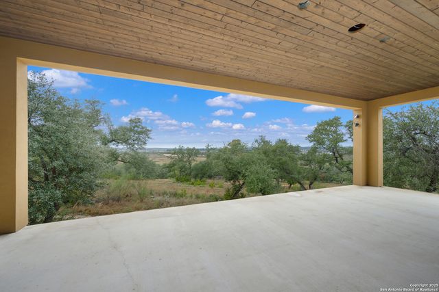 28860 Verde Mountain Trail, San Antonio, TX 78261