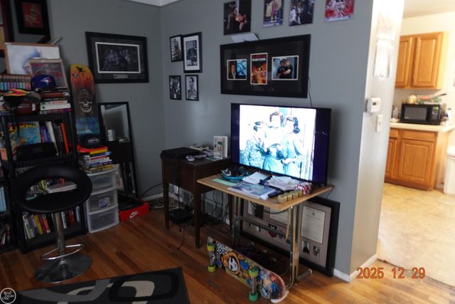 27821 EASTWICK SQUARE Drive, Roseville, MI 48066