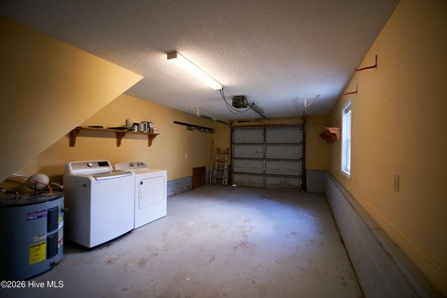 402 Betty Drive, Elizabeth City, NC 27909