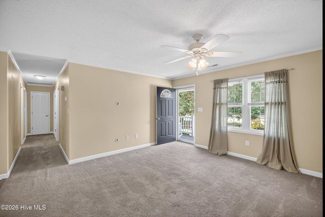 402 Betty Drive, Elizabeth City, NC 27909