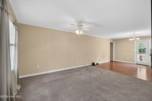 402 Betty Drive, Elizabeth City, NC 27909