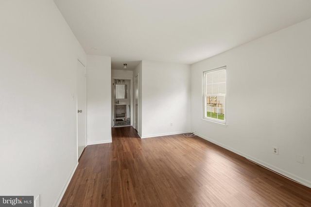 412 TAVISTOCK, Cherry Hill, NJ 08034