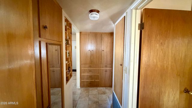 650 S CORNWALL Drive, Apache Junction, AZ 85120