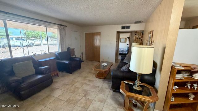 650 S CORNWALL Drive, Apache Junction, AZ 85120