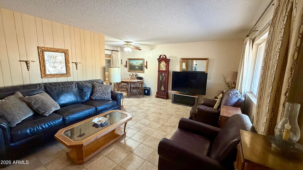 650 S CORNWALL Drive, Apache Junction, AZ 85120 — photo 4