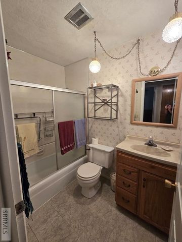 681 N 2780 E, St Anthony, ID 83445