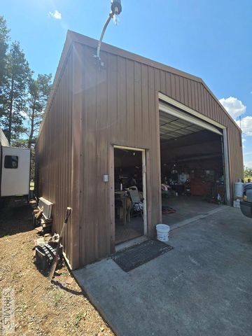 681 N 2780 E, St Anthony, ID 83445