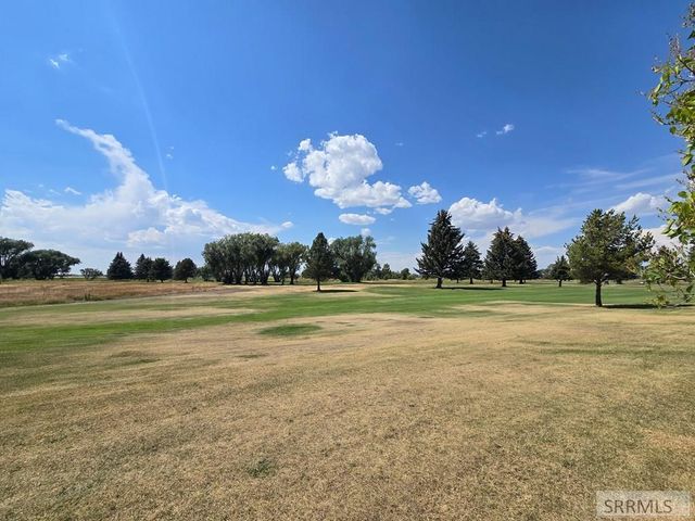 681 N 2780 E, St Anthony, ID 83445