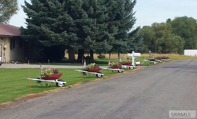 681 N 2780 E, St Anthony, ID 83445