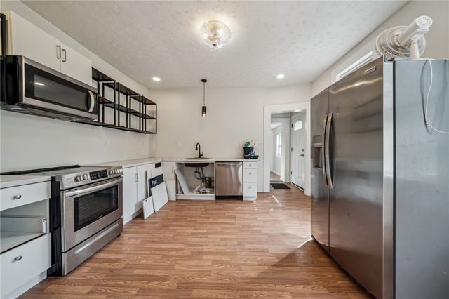 2819 Spring Garden Ave, Spring Garden, PA 15212