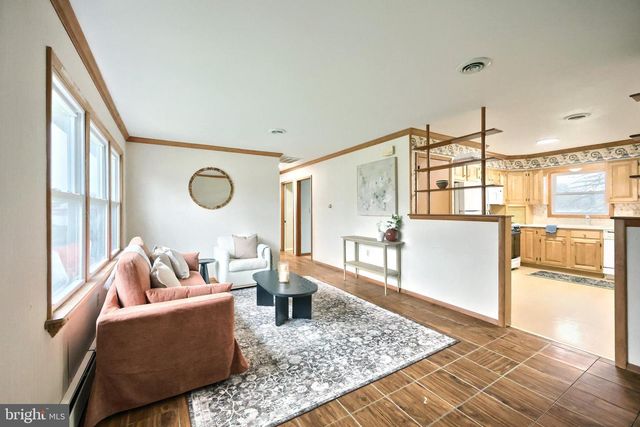 11 FAYE RD, Middletown, PA 17057