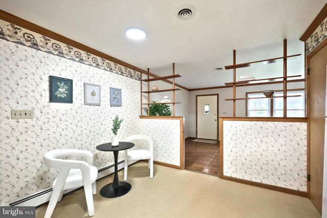 11 FAYE RD, Middletown, PA 17057