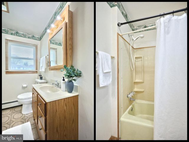 11 FAYE RD, Middletown, PA 17057