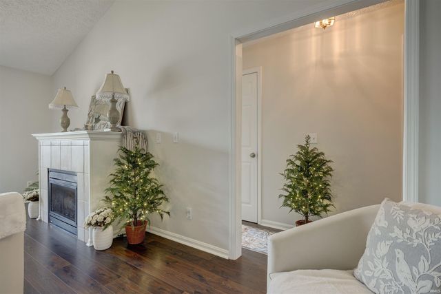 104 Southgate Drive, Newburgh, IN 47630