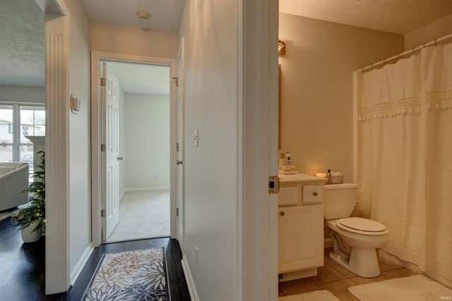 104 Southgate Drive, Newburgh, IN 47630