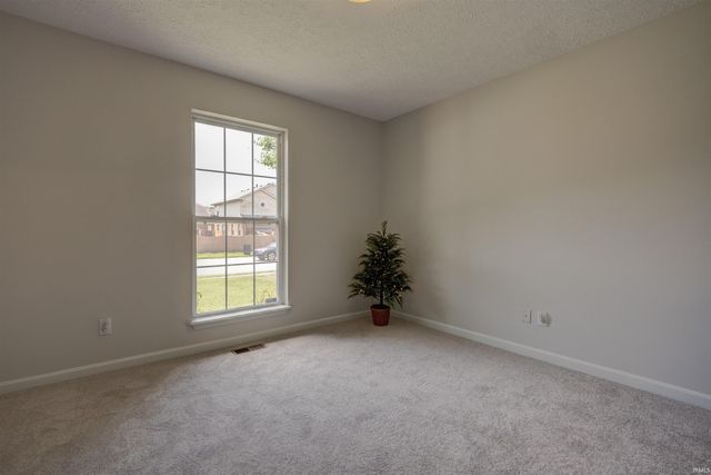 104 Southgate Drive, Newburgh, IN 47630