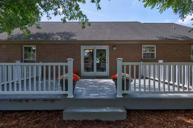 104 Southgate Drive, Newburgh, IN 47630