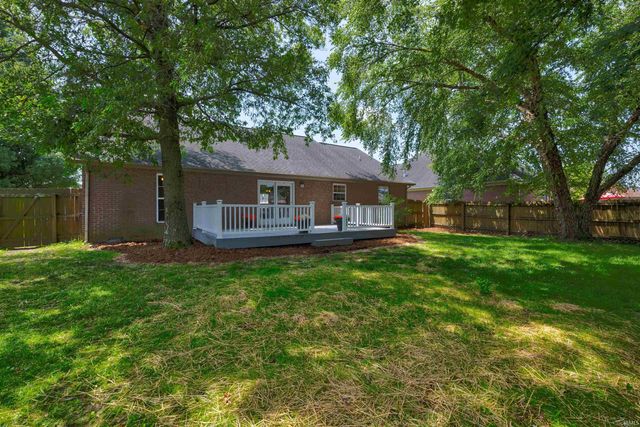 104 Southgate Drive, Newburgh, IN 47630
