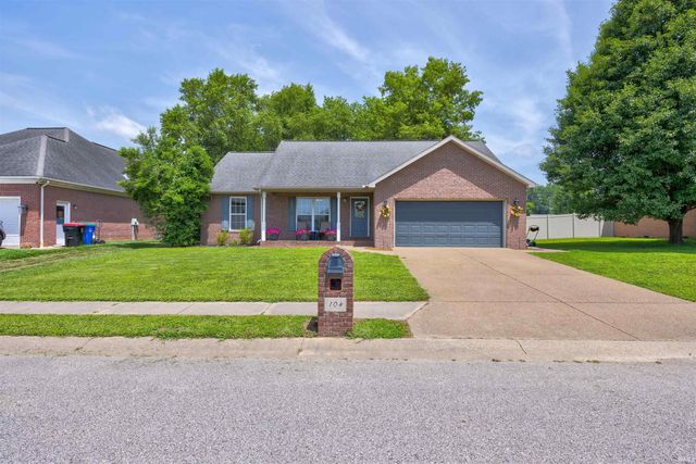 104 Southgate Drive, Newburgh, IN 47630