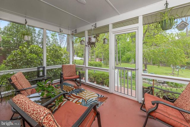 306 WESTWOOD DR, West Deptford, NJ 08096