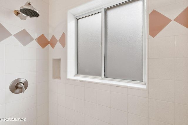 1171 W Placita Alvina, Green Valley, AZ 85614