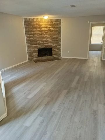 2720 Countryside Lane, Fort Worth, TX 76133