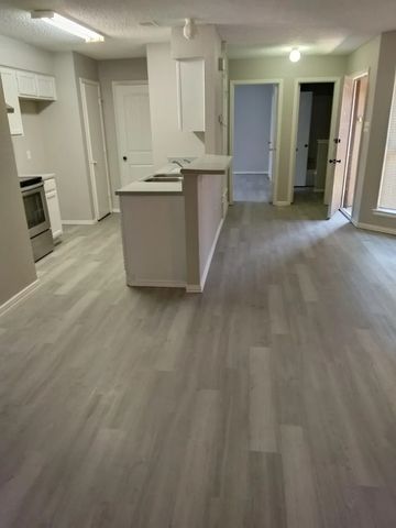 2720 Countryside Lane, Fort Worth, TX 76133