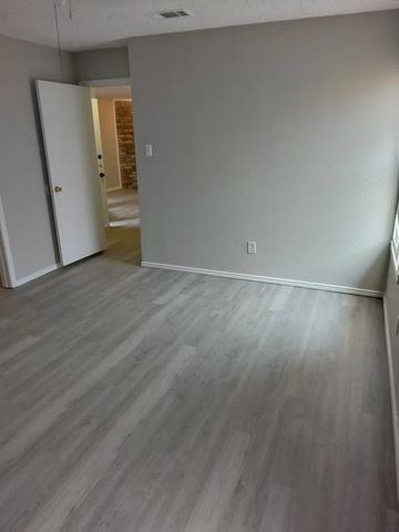 2720 Countryside Lane, Fort Worth, TX 76133