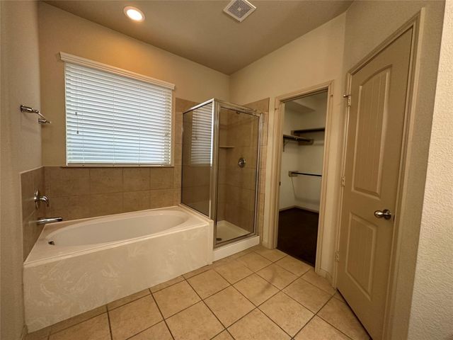 2423 Garden Shadow Drive, Conroe, TX 77384