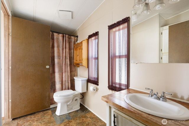 2172 Norman Drive, Oak Harbor, WA 98277