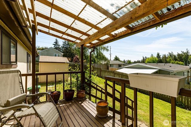 2172 Norman Drive, Oak Harbor, WA 98277